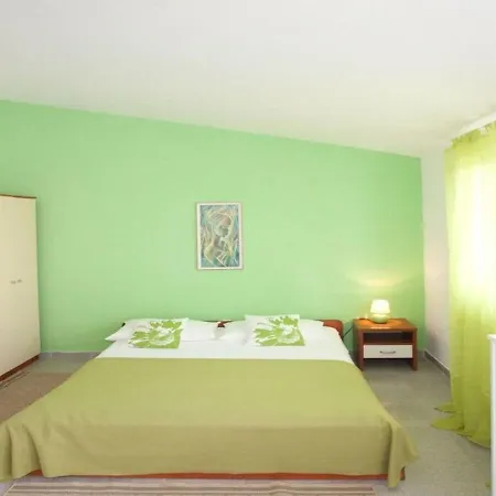 Filip Apartment *